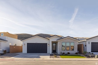 2227 W 320 N, Hurricane, UT 84737