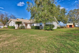 3475 NE 106th St, Anthony, FL 32617
