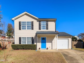 1773 Whitbrook Ct, Fuquay Varina, NC 27526