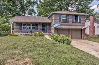 412 W 109th St, Kansas City, MO 64114