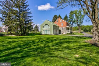 3200 Blue Rock Rd, Lancaster, PA 17603