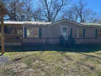 120 Terry Ln, Carriere, MS 39426