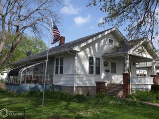 610 N 17th St, Clarinda, IA 51632