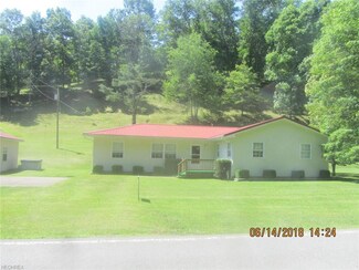 1281 Rock Run Rd, West Union, WV 26456