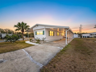 1823 Blue Lake Dr, Lakeland, FL 33801