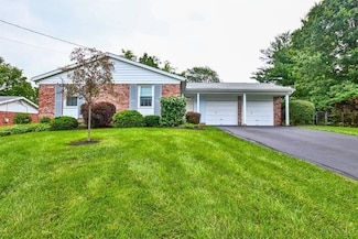 1626 Acreview Dr, Cincinnati, OH 45240