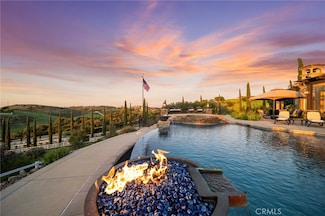 21051 Via Sevilla, Murrieta, CA 92562