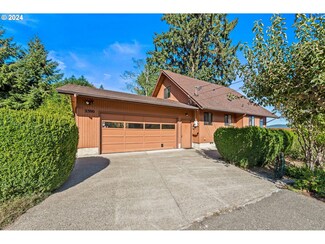 2300 N 10th St, Coos Bay, OR 97420