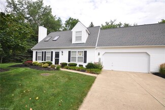 24700 Grove Pond Way Unit V55, Olmsted Falls, OH 44138