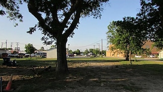 207 Main St, Roanoke, TX 76262