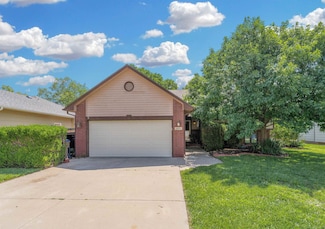 6866 E Odessa Ct, Bel Aire, KS 67226