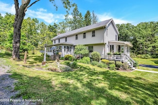 311 Village Rd, Dallas, PA 18612