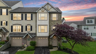 400 Carriage Ln Unit 400, Red Lion, PA 17356