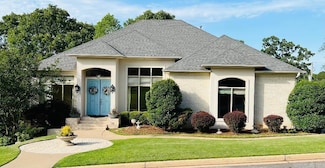 10 Calumet Rd, Little Rock, AR 72223