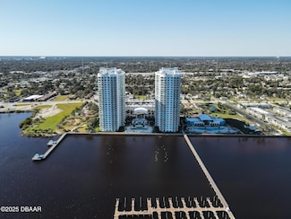 231 Riverside Dr Unit 901, Holly Hill, FL 32117