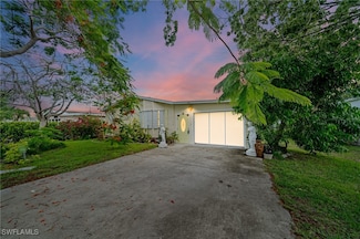 919 Manatee Rd, Naples, FL 34114
