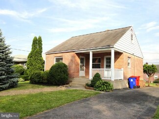 1042 Park Dr, Pottstown, PA 19464