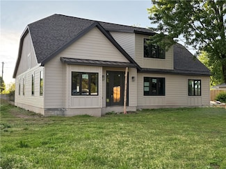 502 Concord St, Lowell, AR 72745