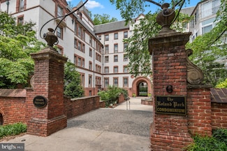 6 Upland Rd, Baltimore, MD 21210