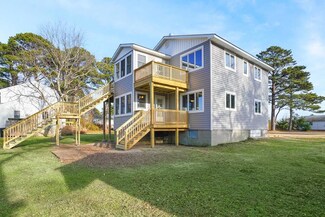 5421 Deep Hole Rd, Chincoteague Island, VA 23336