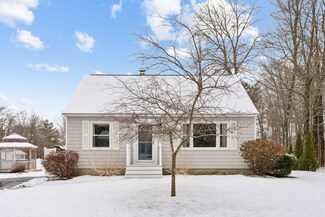 17 Dunstan Ave, Scarborough, ME 04074