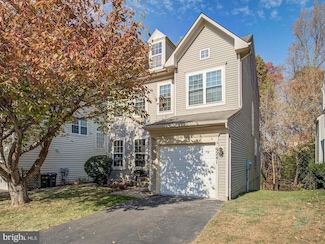 9241 Greenshire Dr, Manassas Park, VA 20111