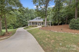 8834 Wingard Rd, Waxhaw, NC 28173