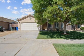 2711 Cameron Park Dr, Ceres, CA 95307