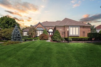 12172 Deer Creek Cir, Plymouth, MI 48170