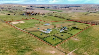 1645 Midway Rd, Versailles, KY 40383