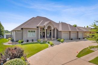 1827 7th St E, West Fargo, ND 58078