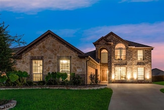 1102 Crest Ridge Dr, Glenn Heights, TX 75154