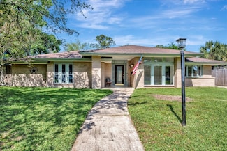 18639 Prince William Ln, Houston, TX 77058