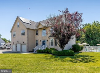 154 Swedesboro Ave, Gibbstown, NJ 08027