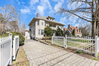 116 Adin St, Hopedale, MA 01747