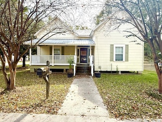 522 E Canal St, Picayune, MS 39466