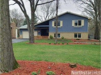 8414 8414 Sunnyside Rd, Mounds View, MN 55112