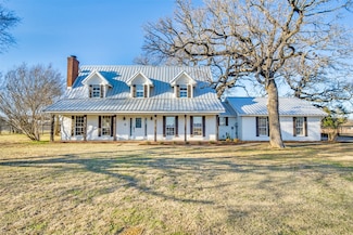 10833 Fm 916, Grandview, TX 76050