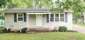 818 S 1st St, Princeton, IN 47670