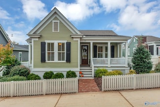 53 Hillcrest Ave NW, Huntsville, AL 35806