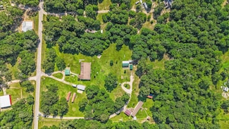 23419 Quiet Hollow Rd, Montgomery, TX 77356