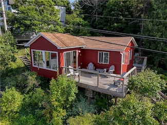8258 S Shore Rd, Sodus Point, NY 14555