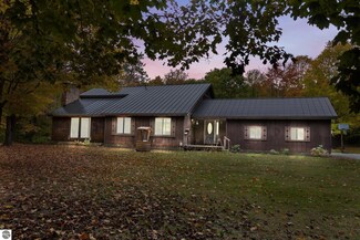 7465 Maple Ave, Mancelona, MI 49659
