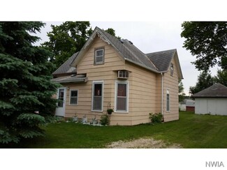 523 Birch St, Correctionville, IA 51016