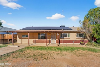 1114 E Orchid Ln, Phoenix, AZ 85020