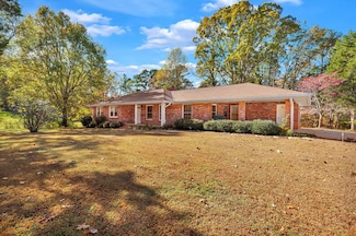 101 Lakeview Dr, Seneca, SC 29672