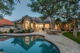 6 Stillmeadow Ct, the Hills, TX 78738