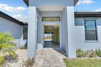 13164 Amaryllis Cir, South Gulf Cove, FL 33981