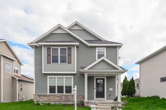 7049 Reston Heights Dr, Madison, WI 53718