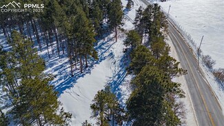 14420 S Perry Park Rd, Larkspur, CO 80118